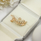 Luksusowe złote kolczyki ze stopu szpilki liść kształt kwiatu błyszczące kryształy 4 sztuki